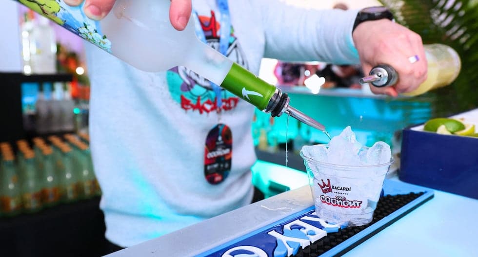 Nueva York flexibiliza regulación de alcohol: lección de libre mercado