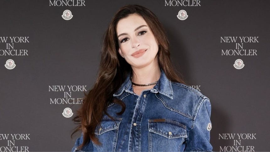 Anne Hathaway y la industria cultural: talento, mercado y la lógica del éxito sostenido